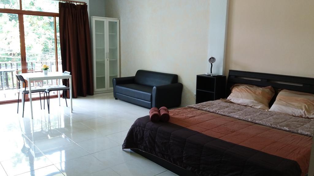 Da Puccio Rawai Guesthouse Exterior photo